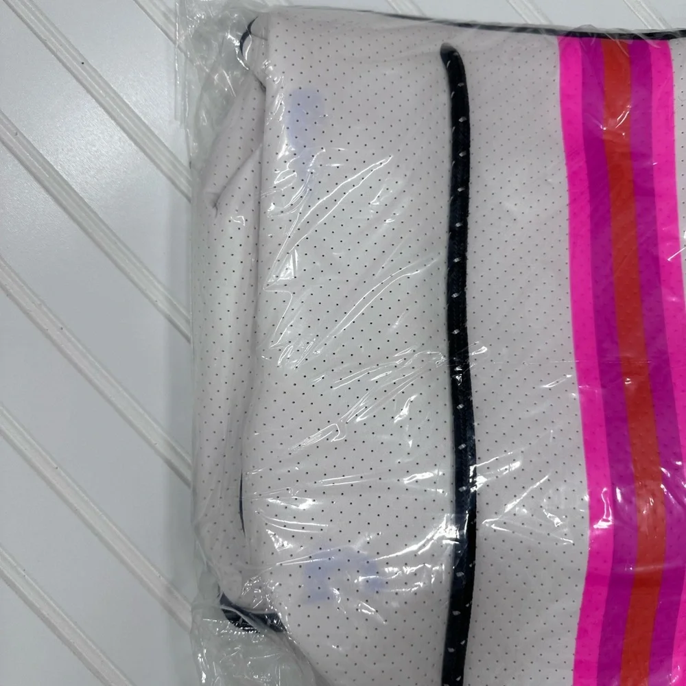 Greyson Riot - Picture 2 of 3